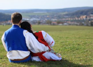 Folklor není dechovka aneb na Moravu nejen za vínem