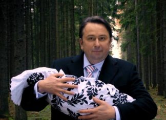 Recenze: Prezident Blaník rozjíždí svojí největší misi
