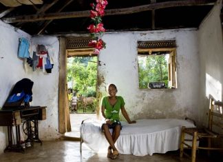 Italská fotografka portrétuje ženy v jejich domácnostech