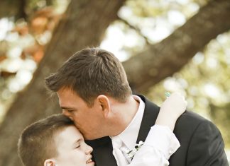 Jaké je být cizincem ve vlastním těle?